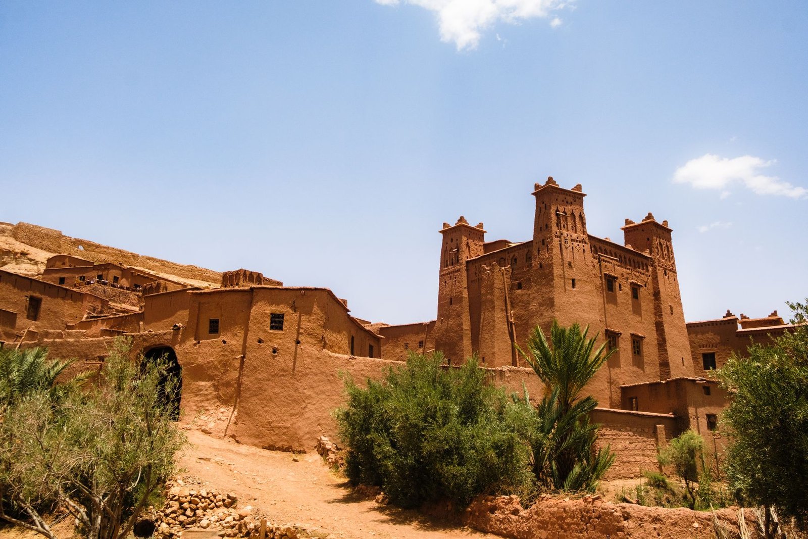 Agafay Desert Day Trip or Sahara Desert Tour?